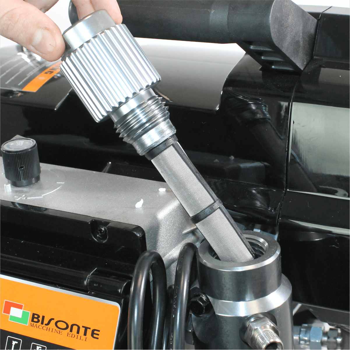 PAZ51X Pompa airless cu piston, debit 5,0 l/min., motor 3000W PAZ51X Pompa airless cu piston, debit 5,0 l/min., motor 3000W
